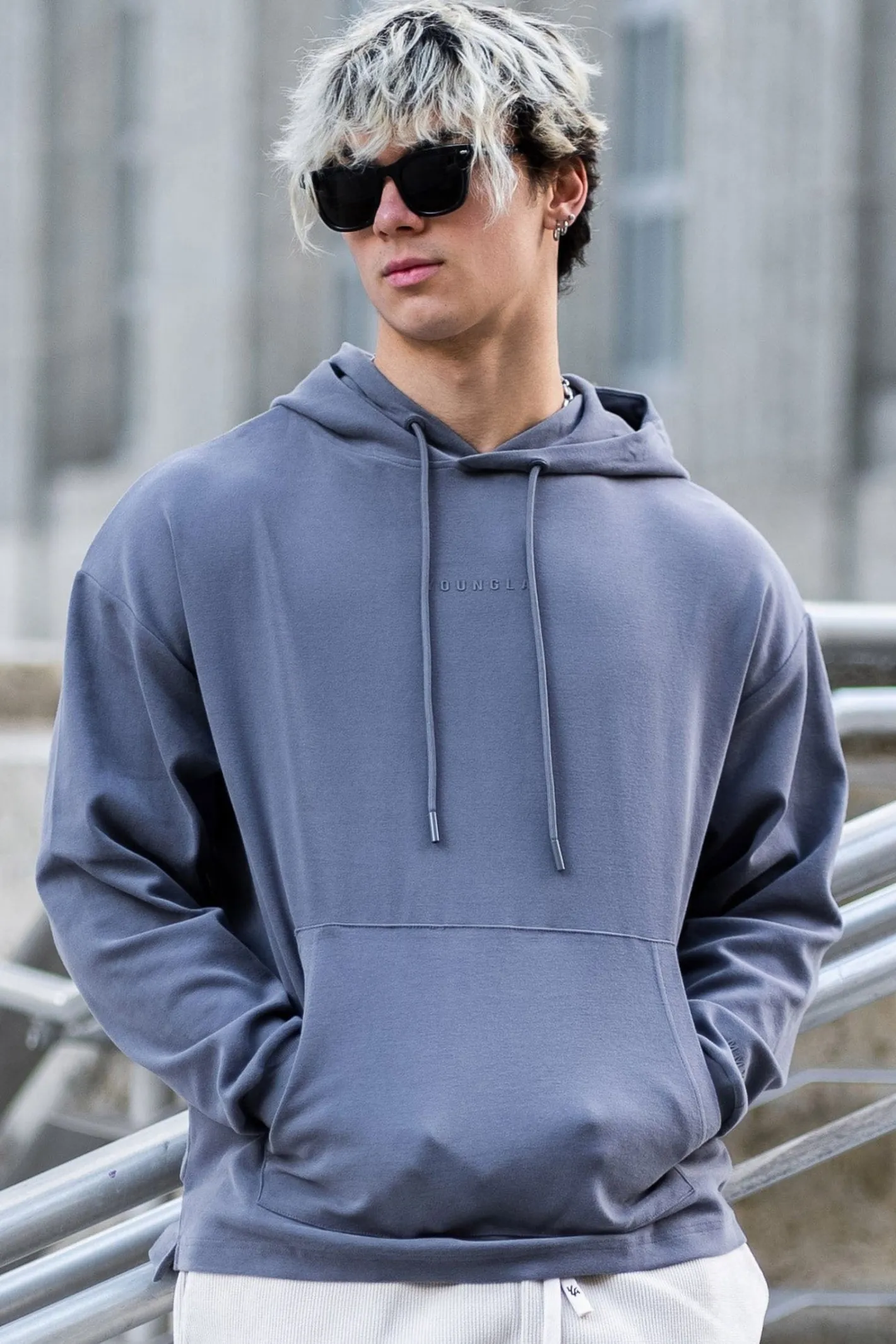 Youngla 544 Cloud Hoodies<Men Outerwear