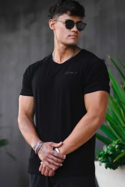 Youngla 422 Fitted Delt Tee<Men Shirts