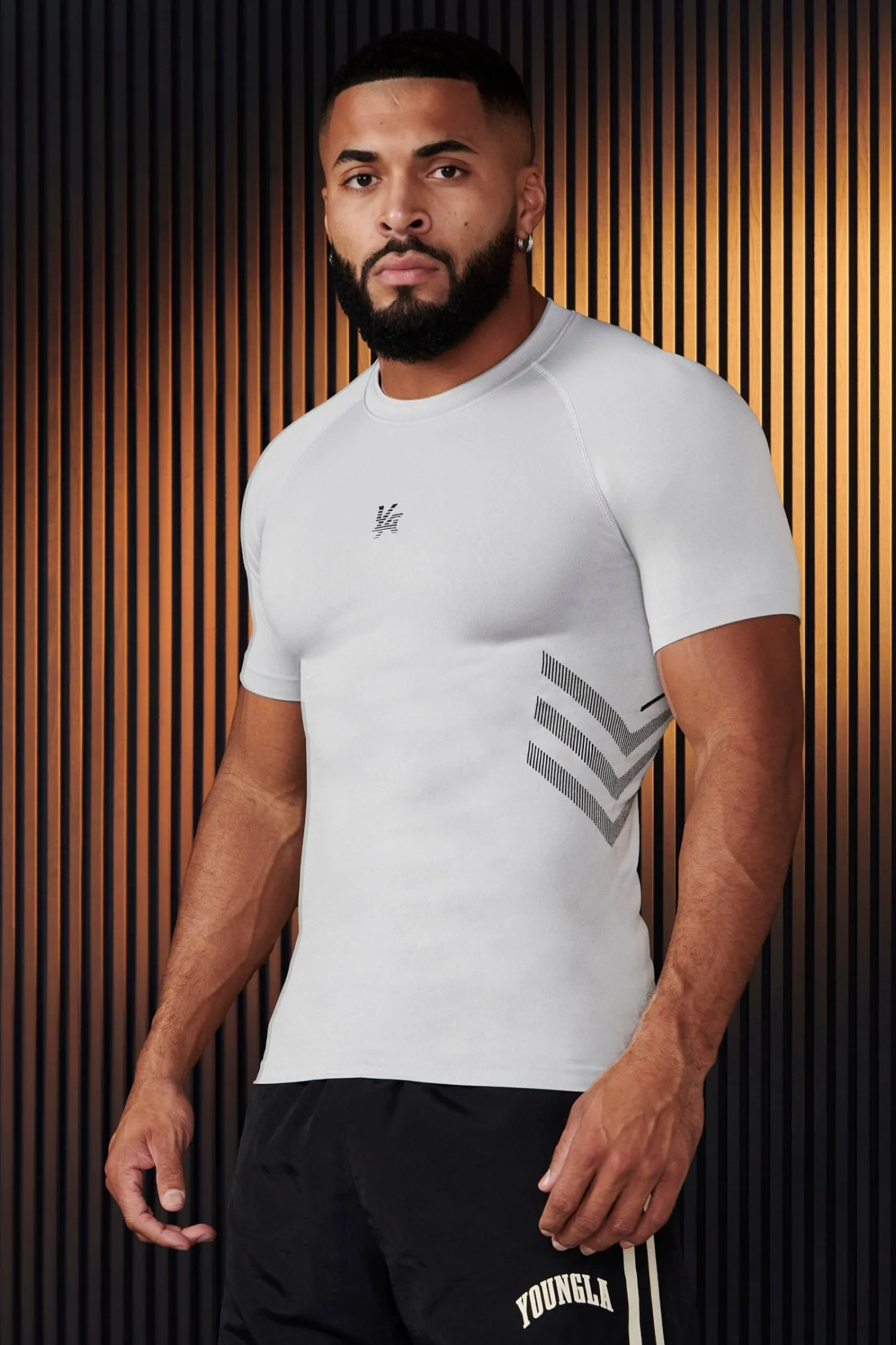 Youngla 425-Iron Compression Tees<Men Shirts