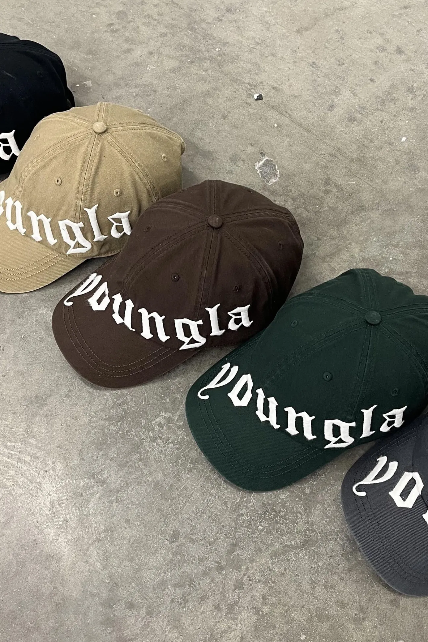 Youngla 9005-Tilted Logo Dad Hat<Men Hats & Beanies