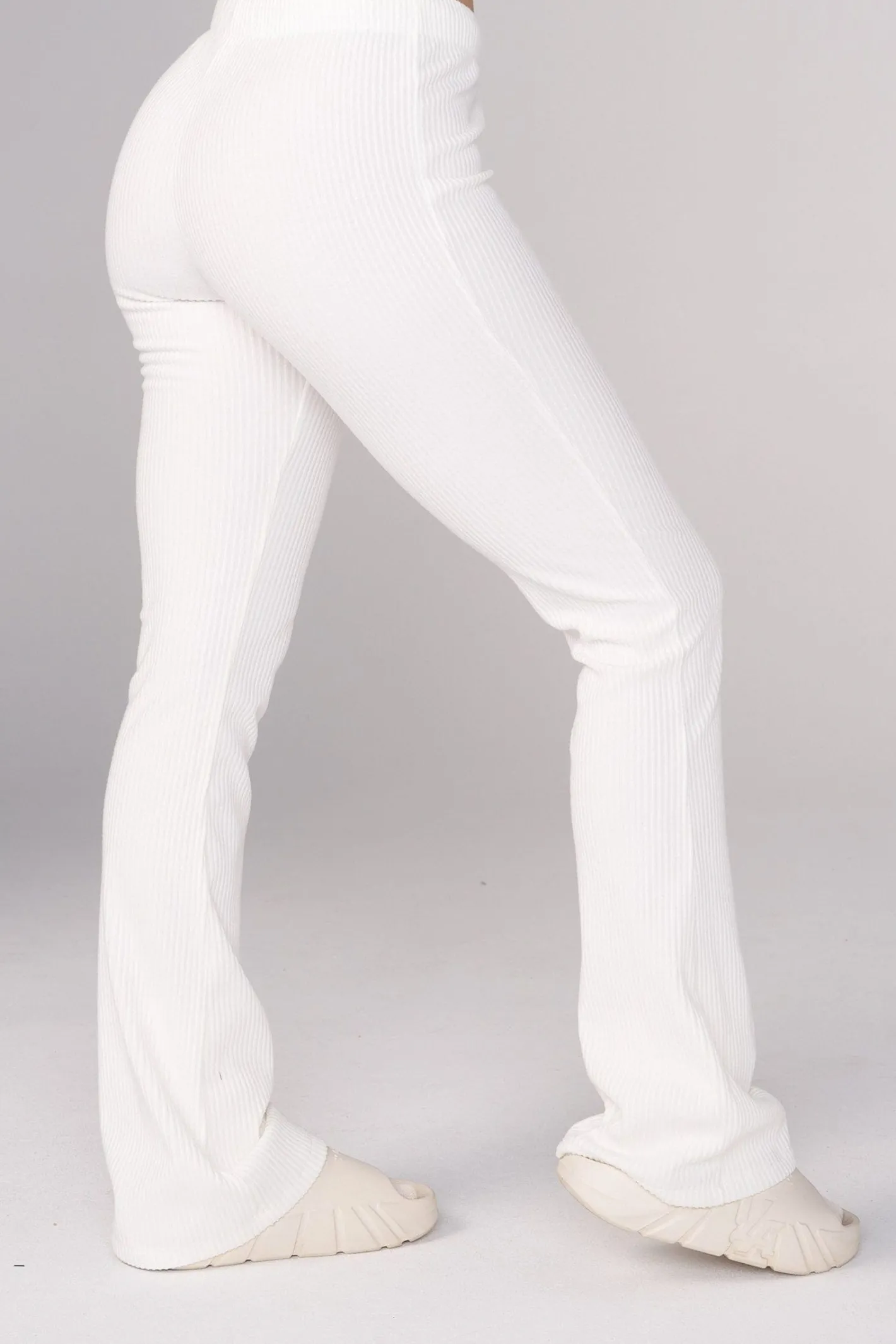 Youngla W245 Ava Flare Pants<Women Joggers & Pants