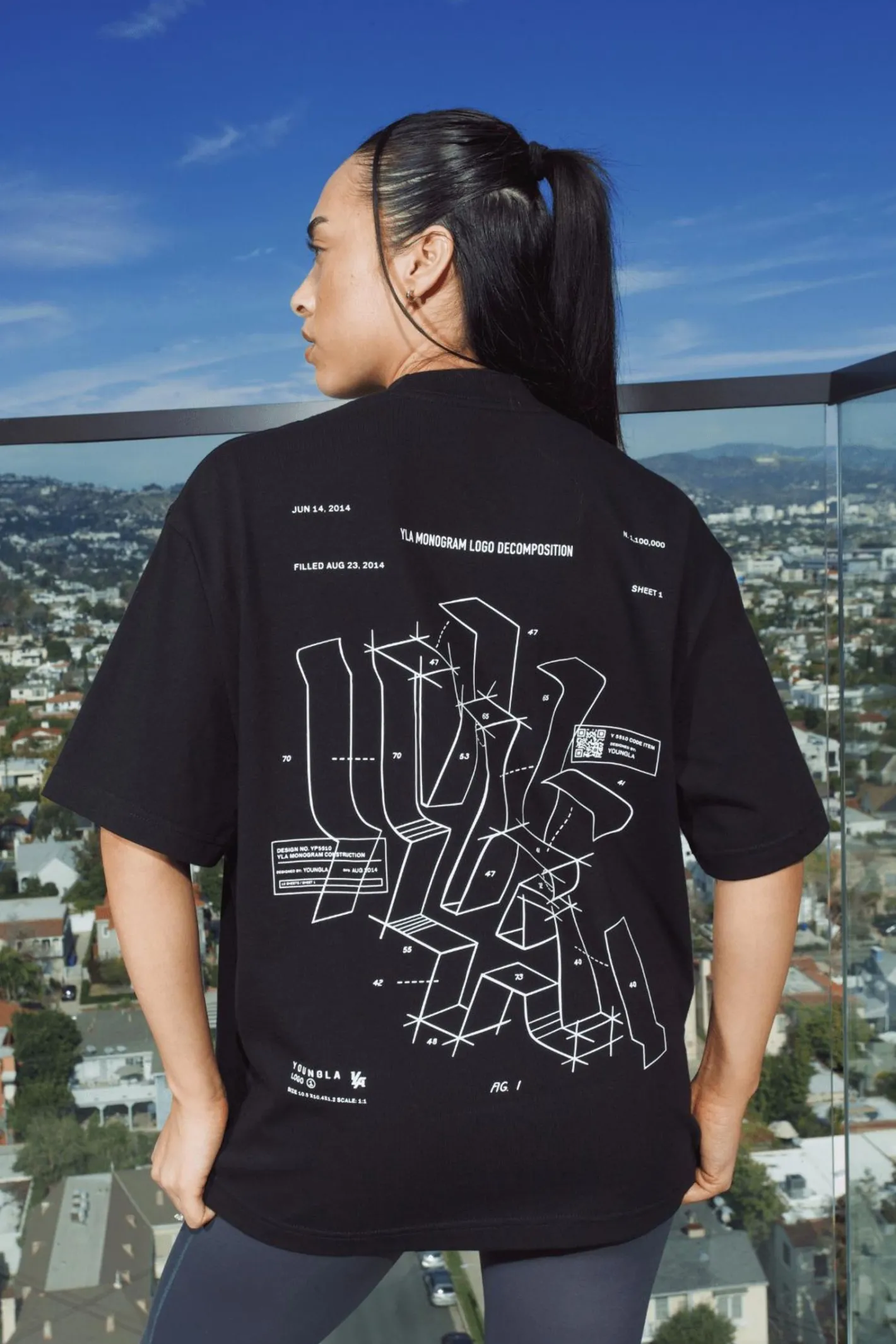 Youngla W440 Digital Oversized Tee<Women Tops