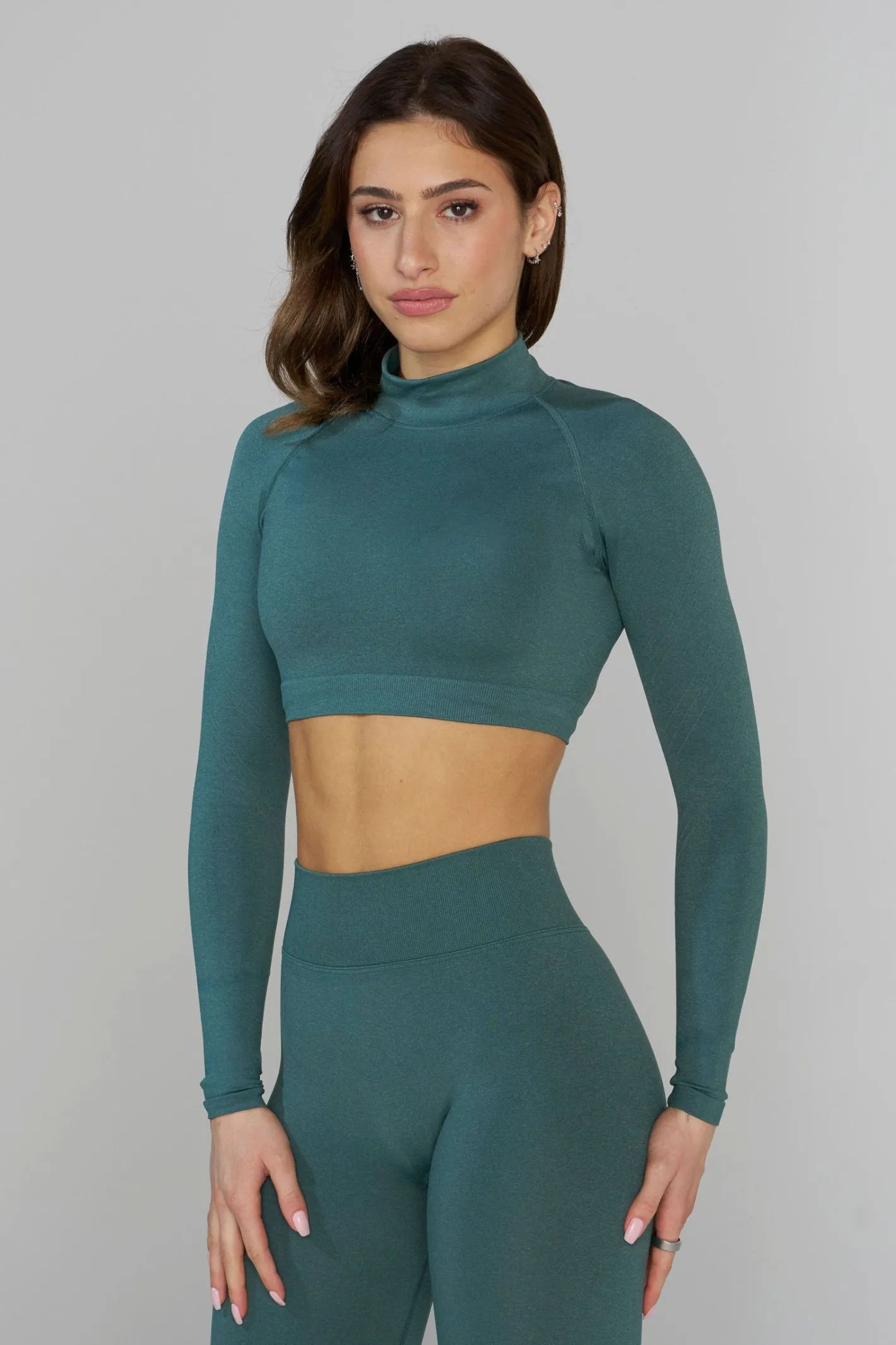 Youngla W445 Seamless Curve Longsleeve Crop<Women Tops