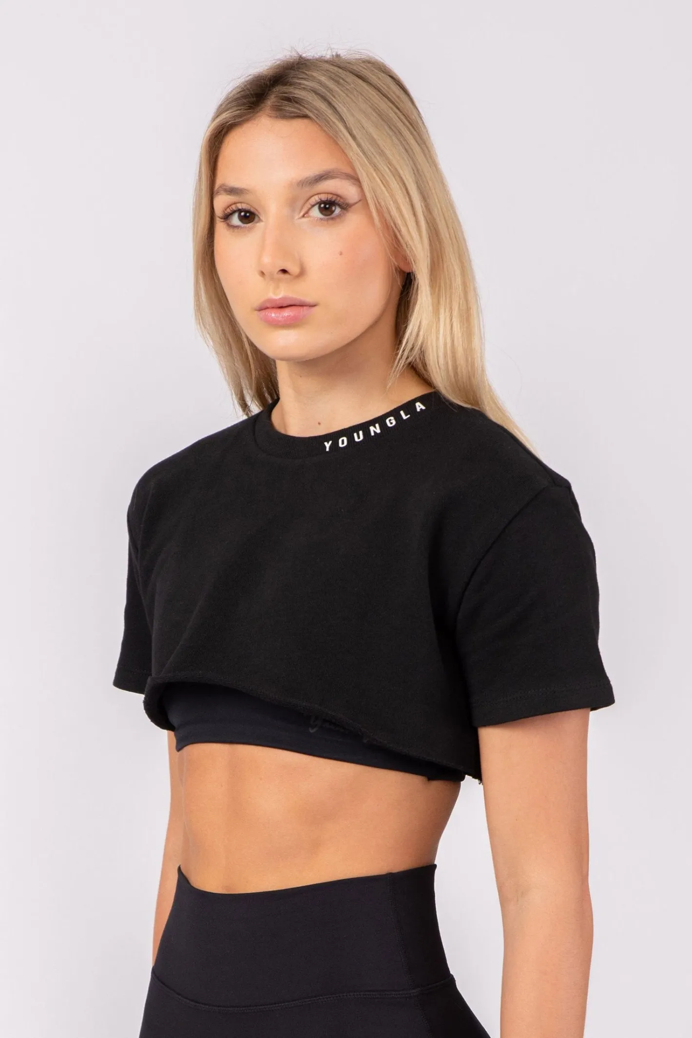 Youngla W407 Super Cropped Tee<Women Tops
