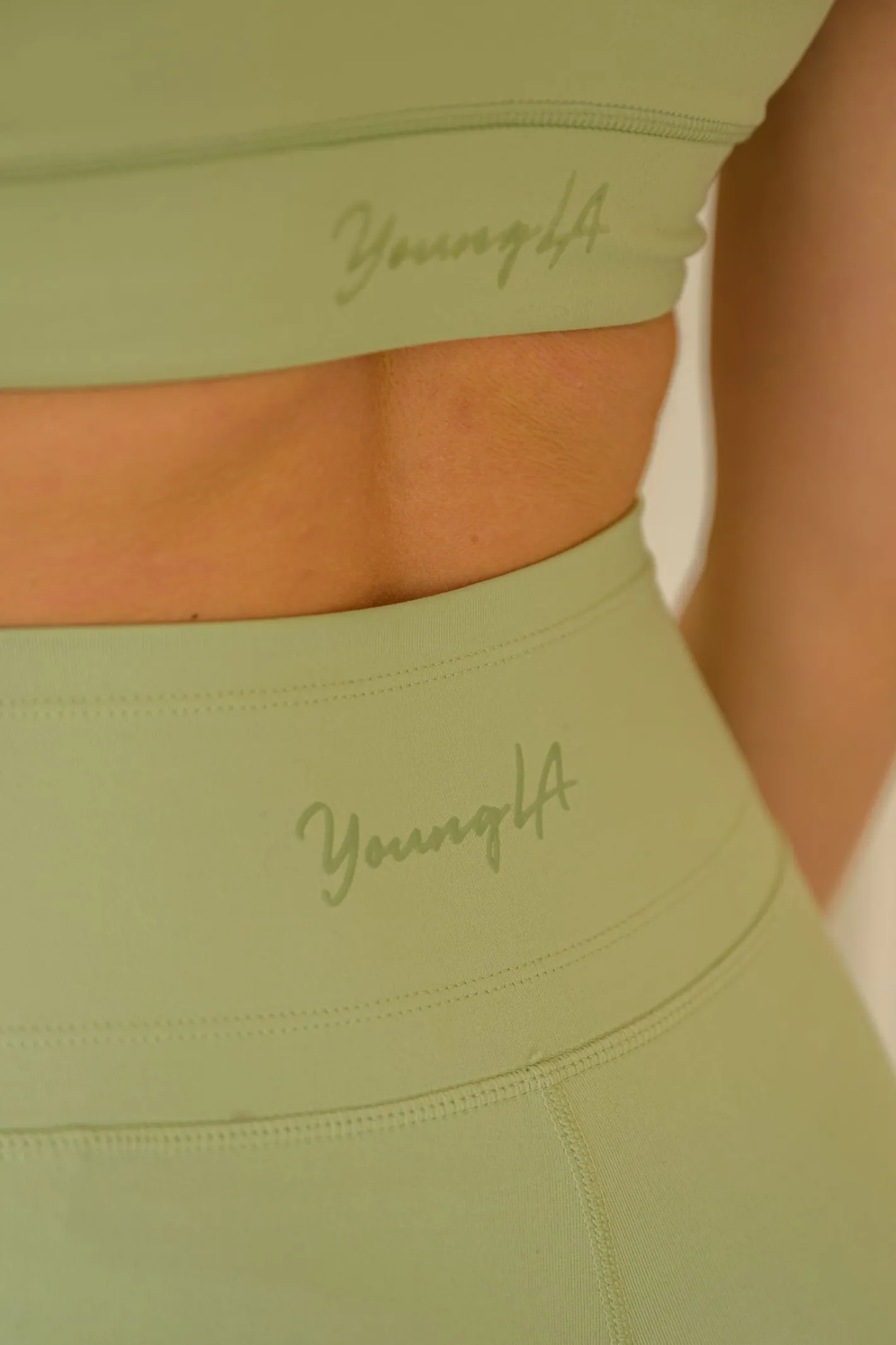 Youngla W213-Asana Flare Leggings<Women Leggings