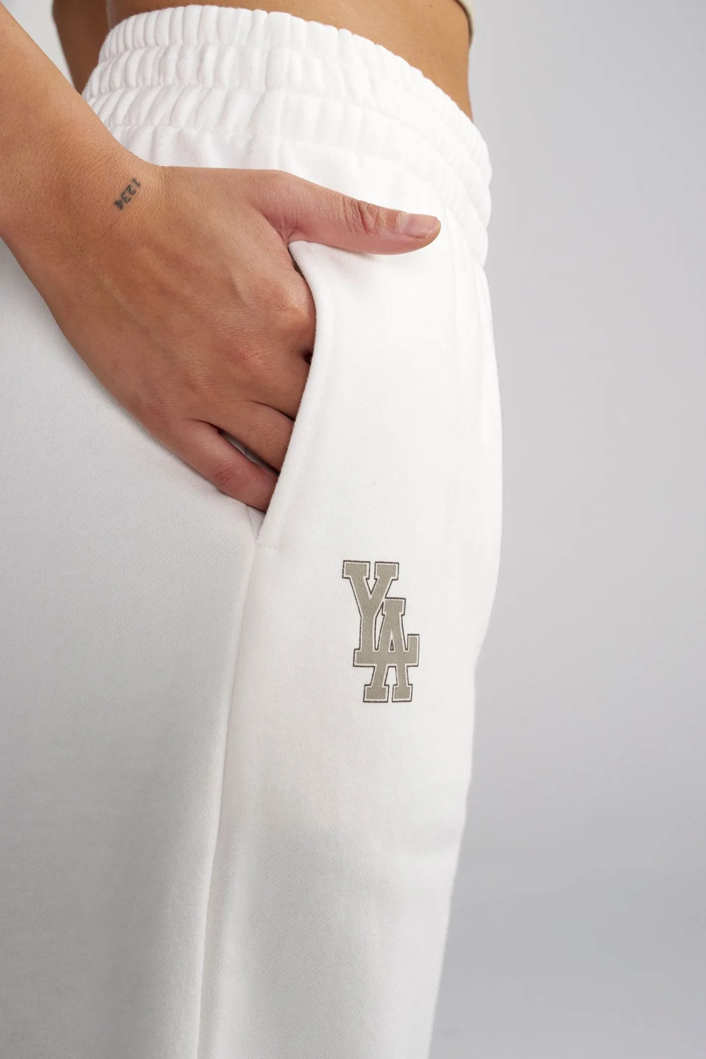 Youngla W223-Campus Joggers<Women Joggers & Pants