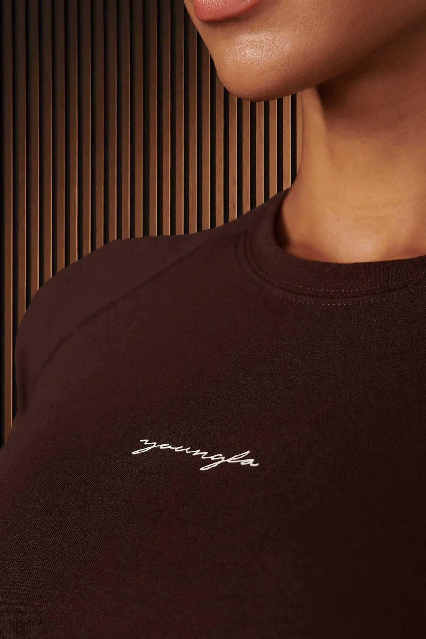 Youngla W433-Curve Baby Tee<Women Tops
