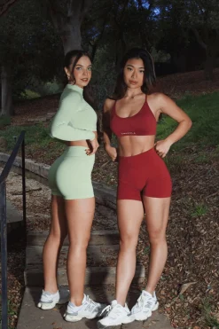 Youngla W133-Curve Seamless Shorts<Women Shorts
