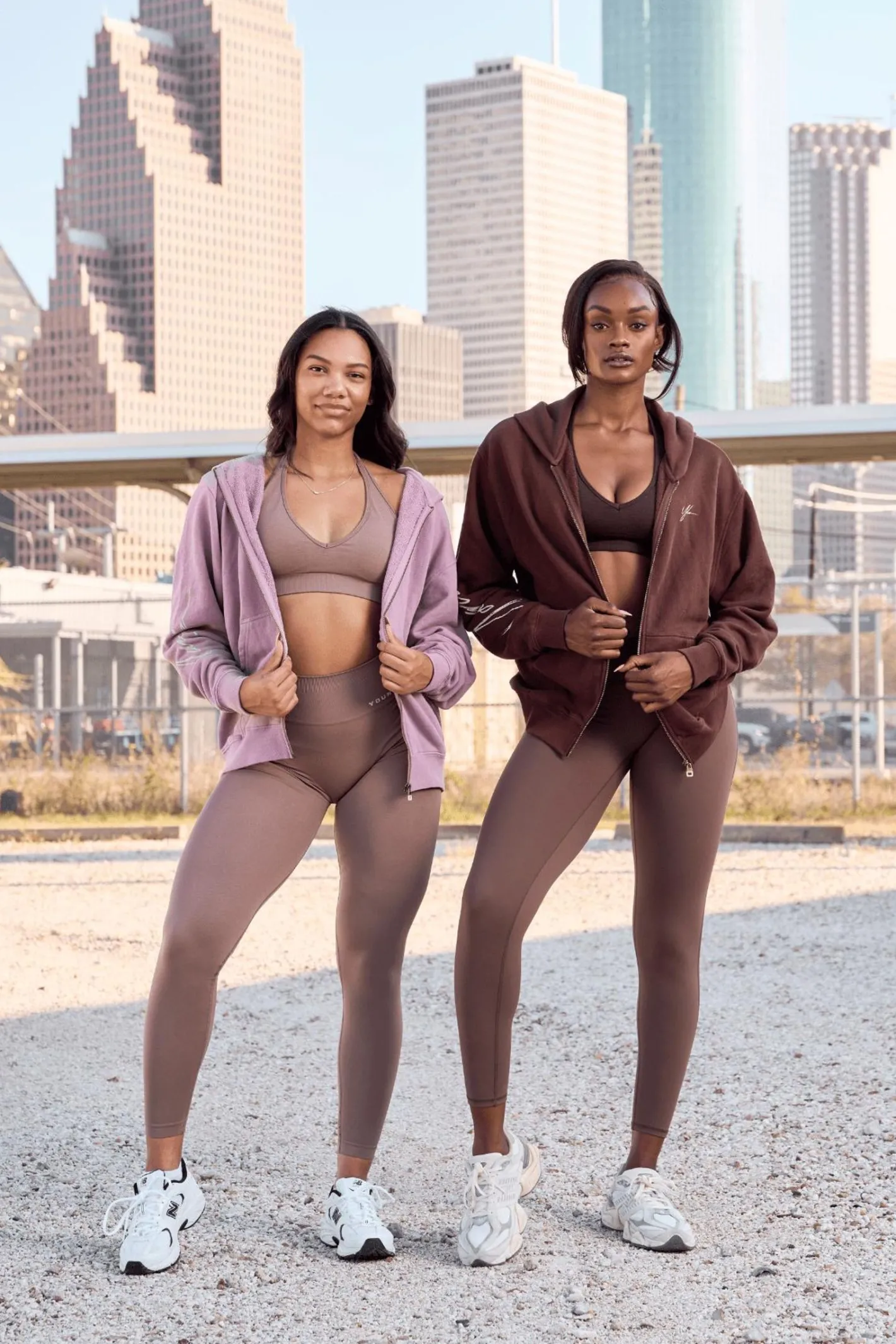 Youngla W519-Emblem Zip Up Hoodie<Women Outerwear