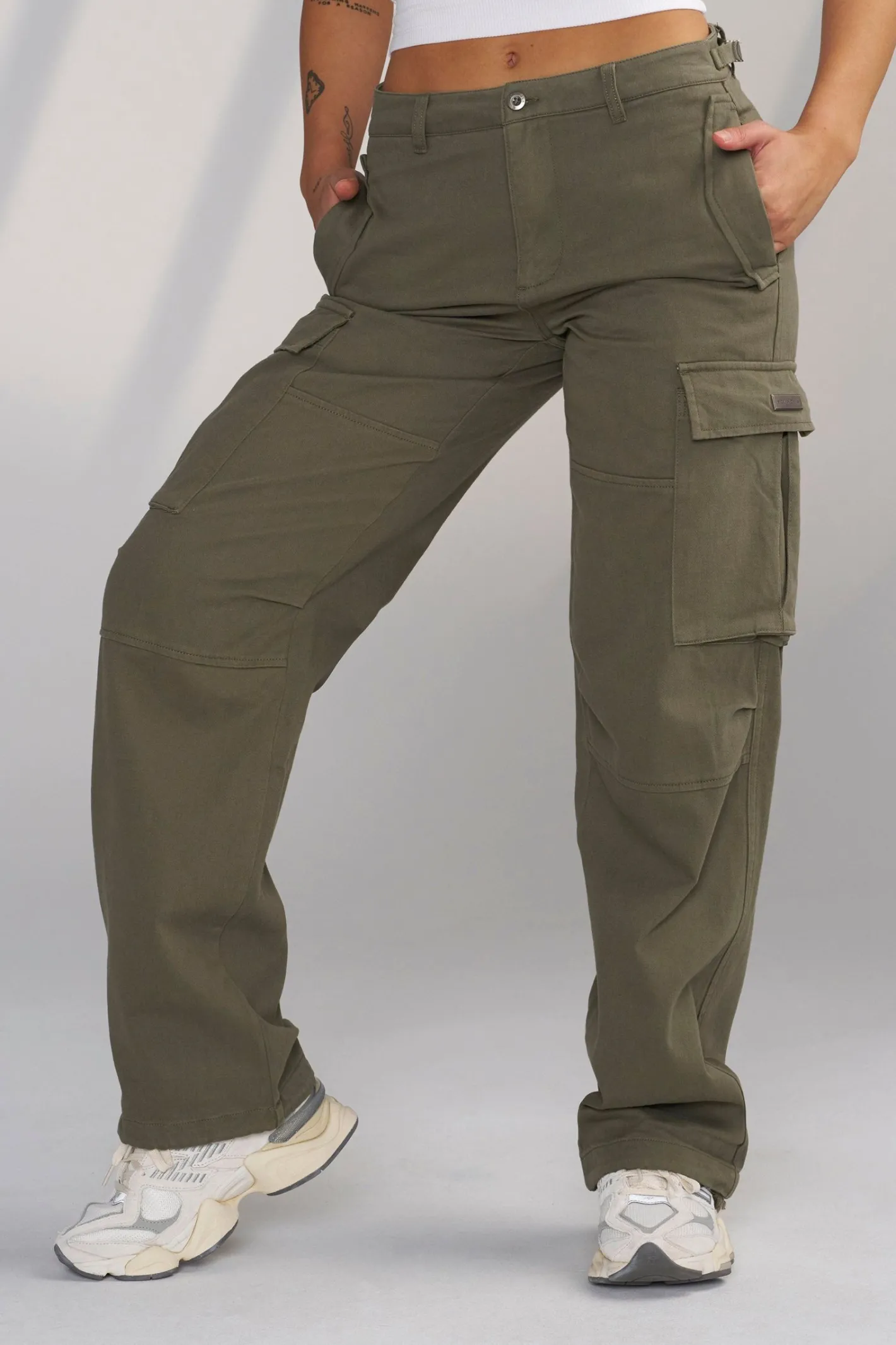 Youngla W206-Metro Cargos<Women Joggers & Pants