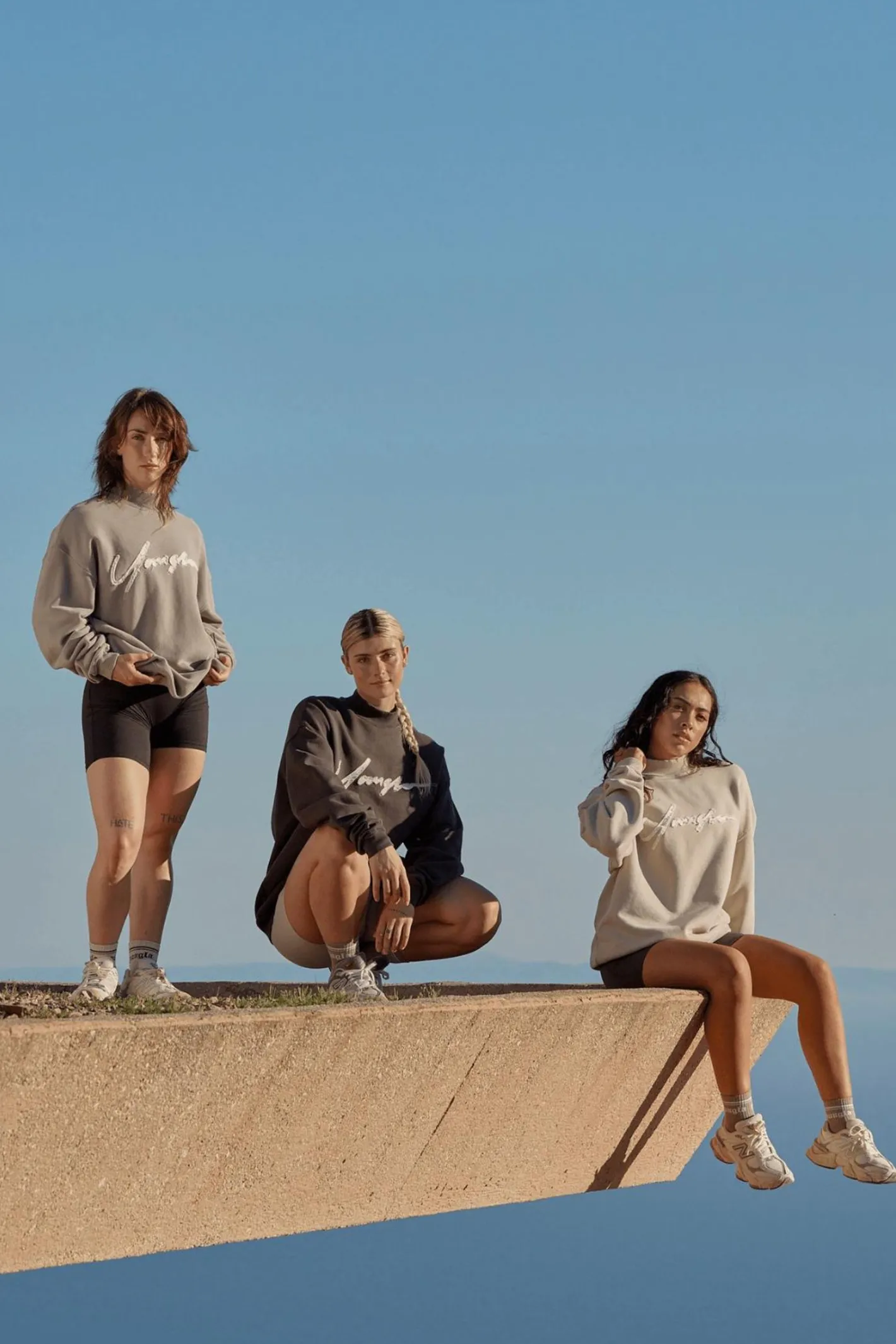 Youngla W521-Urban Crewneck<Women Outerwear