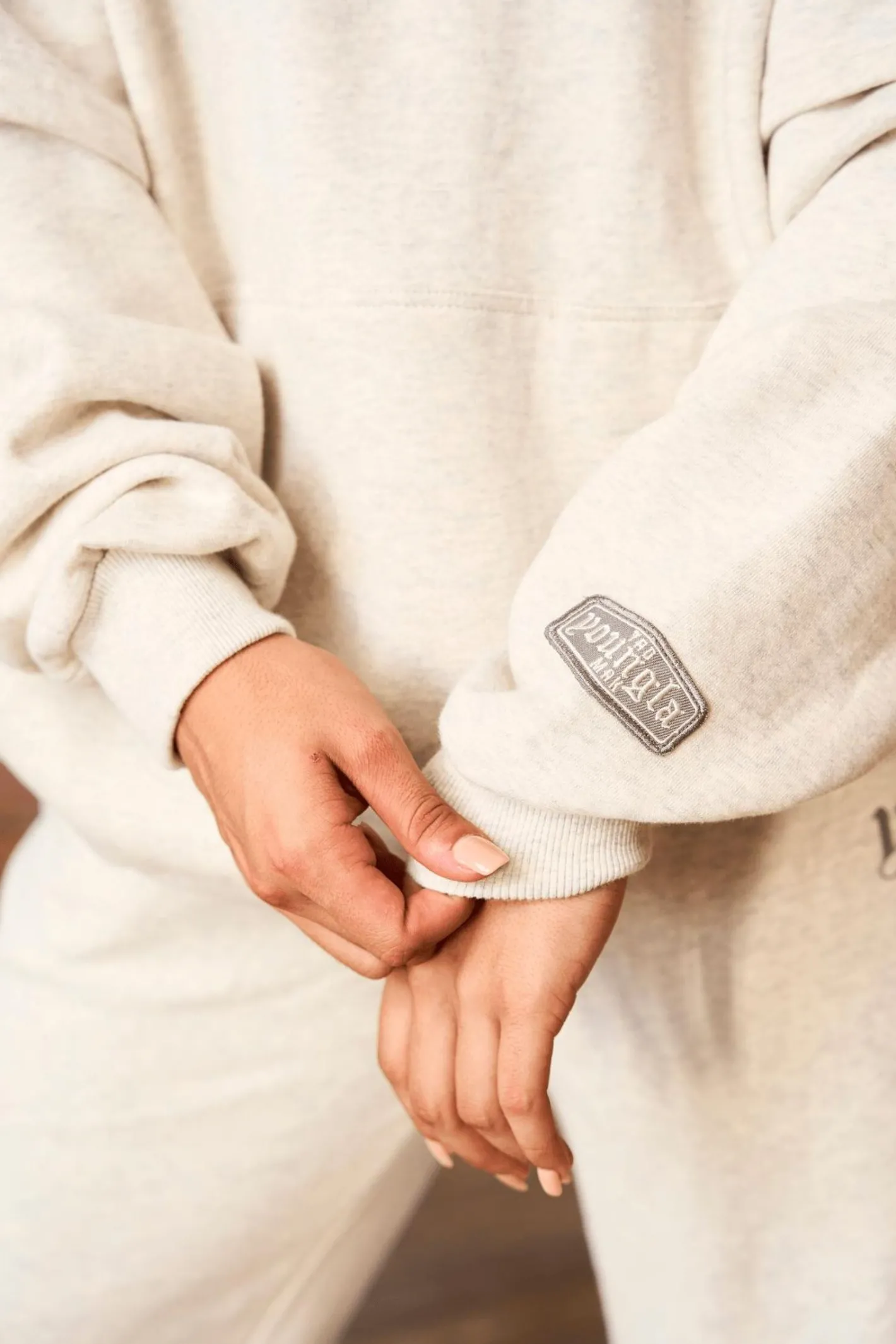 Youngla W520-Urban Layer Hoodie<Women Outerwear