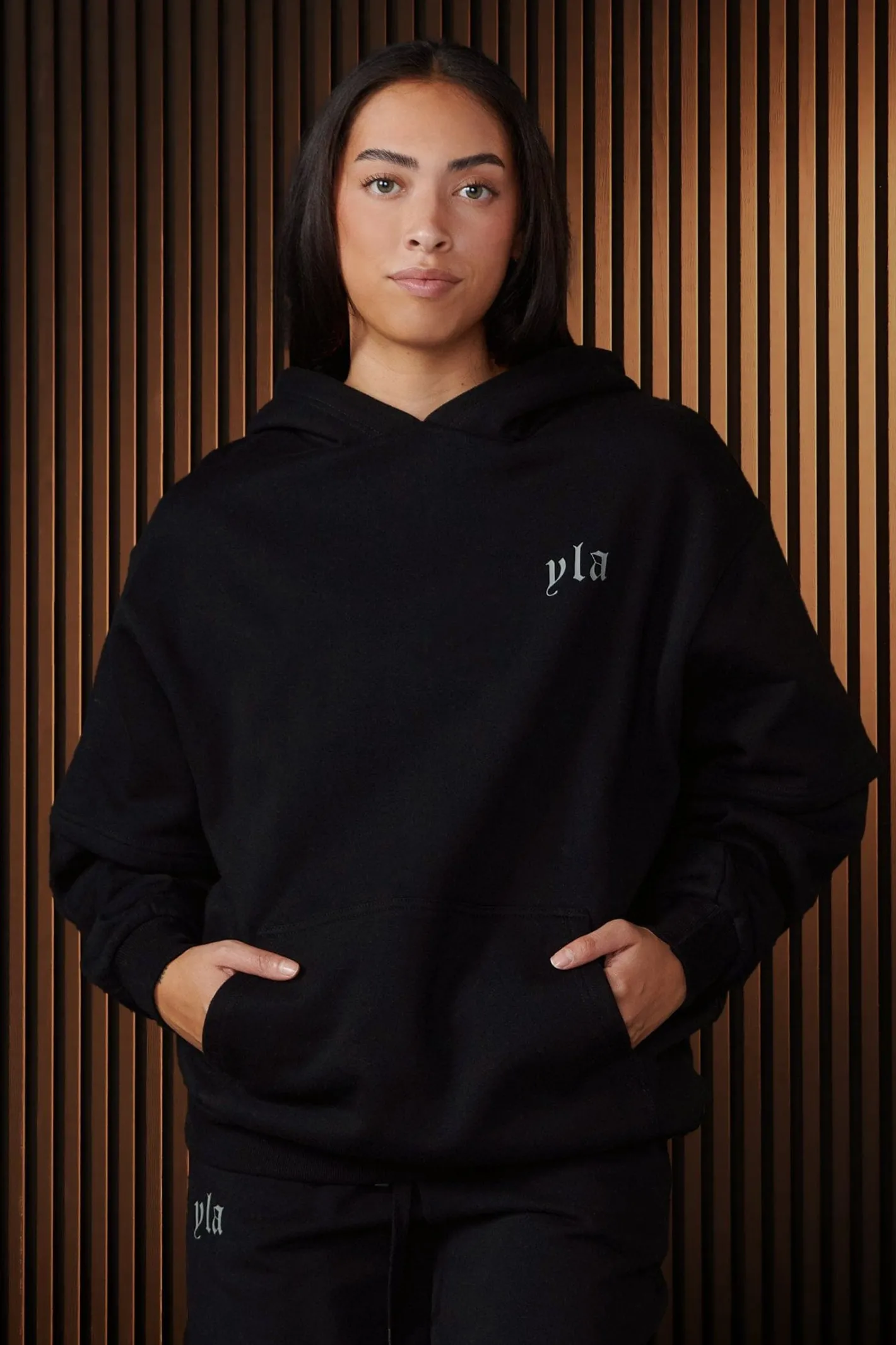 Youngla W520-Urban Layer Hoodie<Women Outerwear