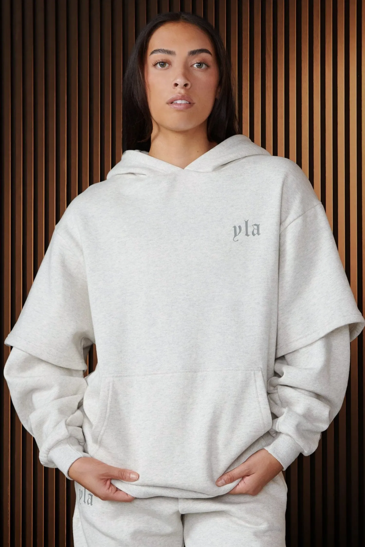 Youngla W520-Urban Layer Hoodie<Women Outerwear