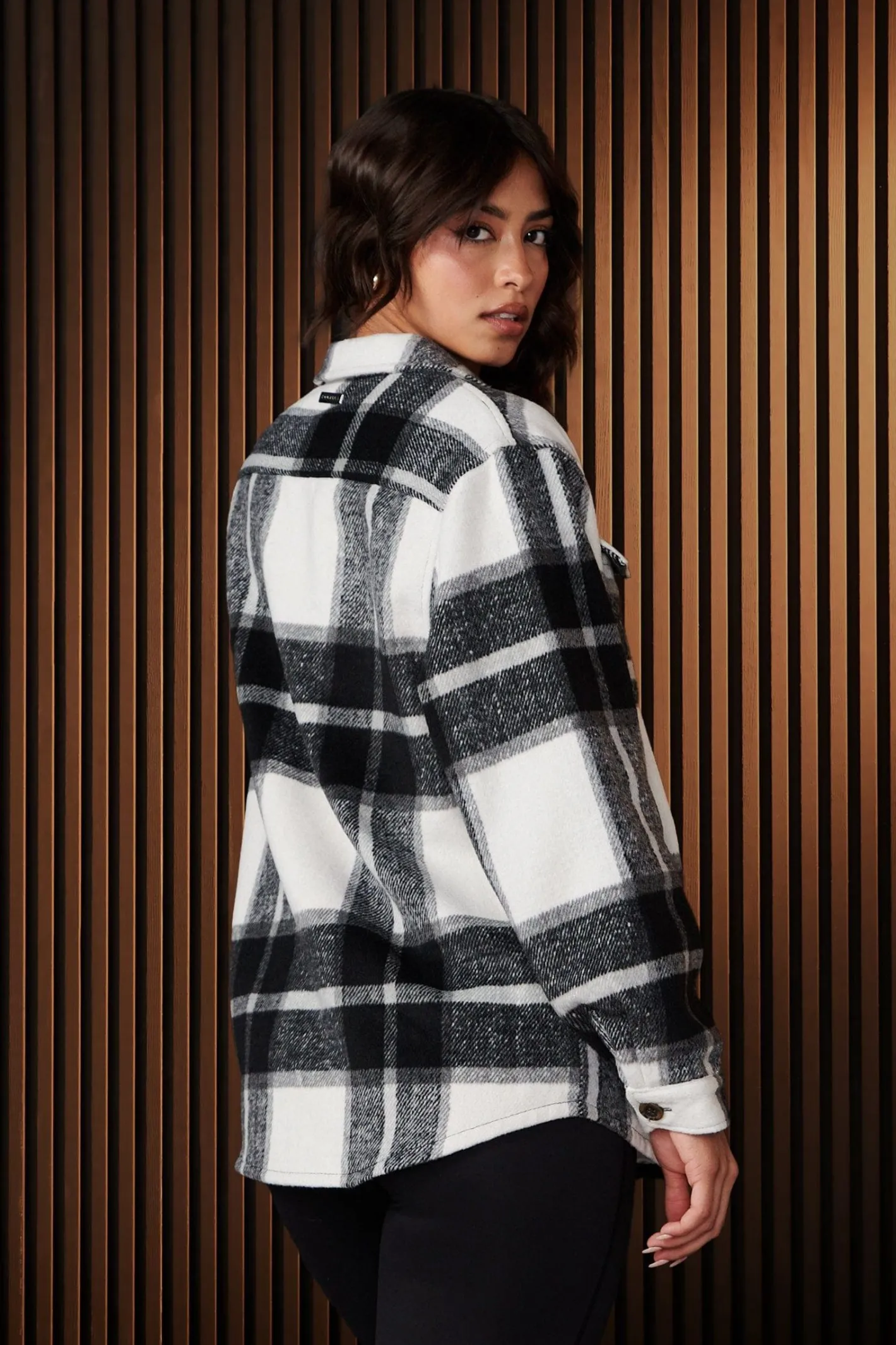 Youngla W515-Urban Shacket<Women Outerwear